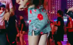 小姐姐裙装跳舞,小姐姐们的精彩裙装舞蹈盛宴